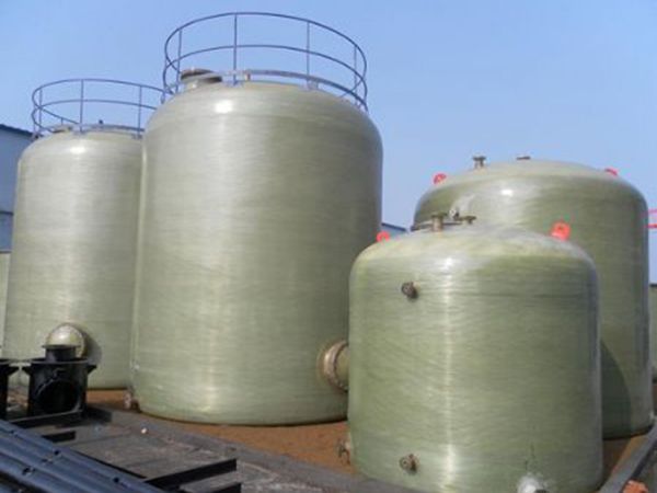 玻璃鋼立式儲罐